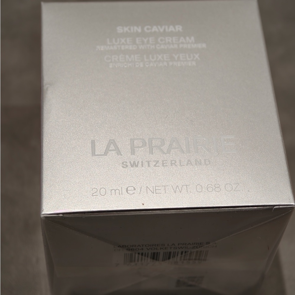 La Prairie Skin Caviar Luxe Eye Cream - Pearl Silver Packaging